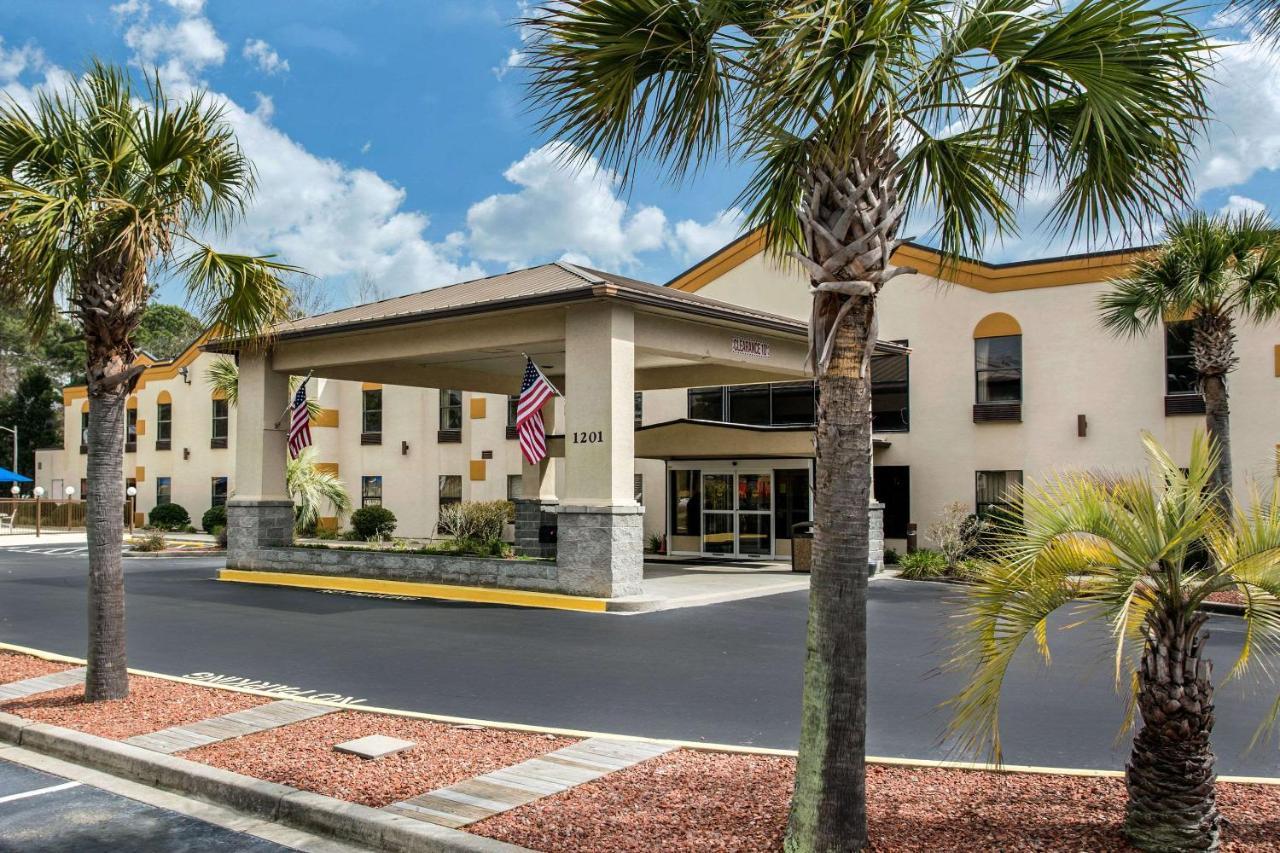 Quality Inn Surfside Beach Bagian luar foto