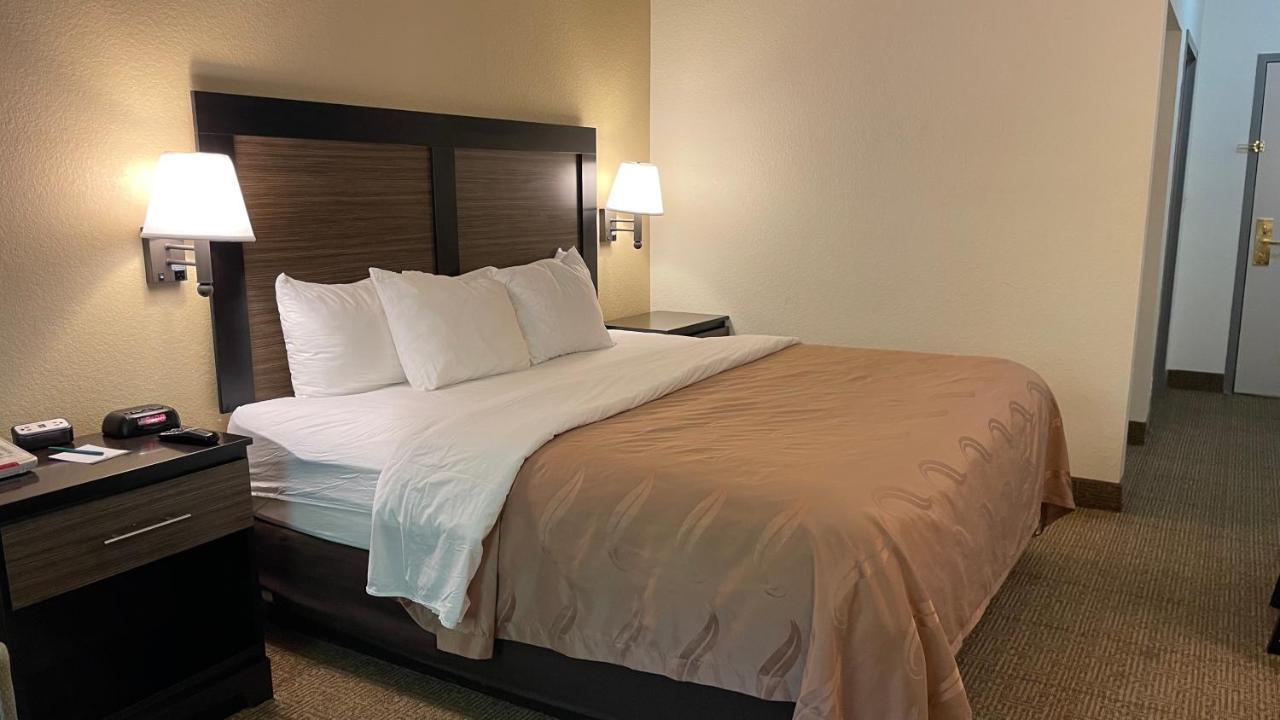 Quality Inn Surfside Beach Bagian luar foto