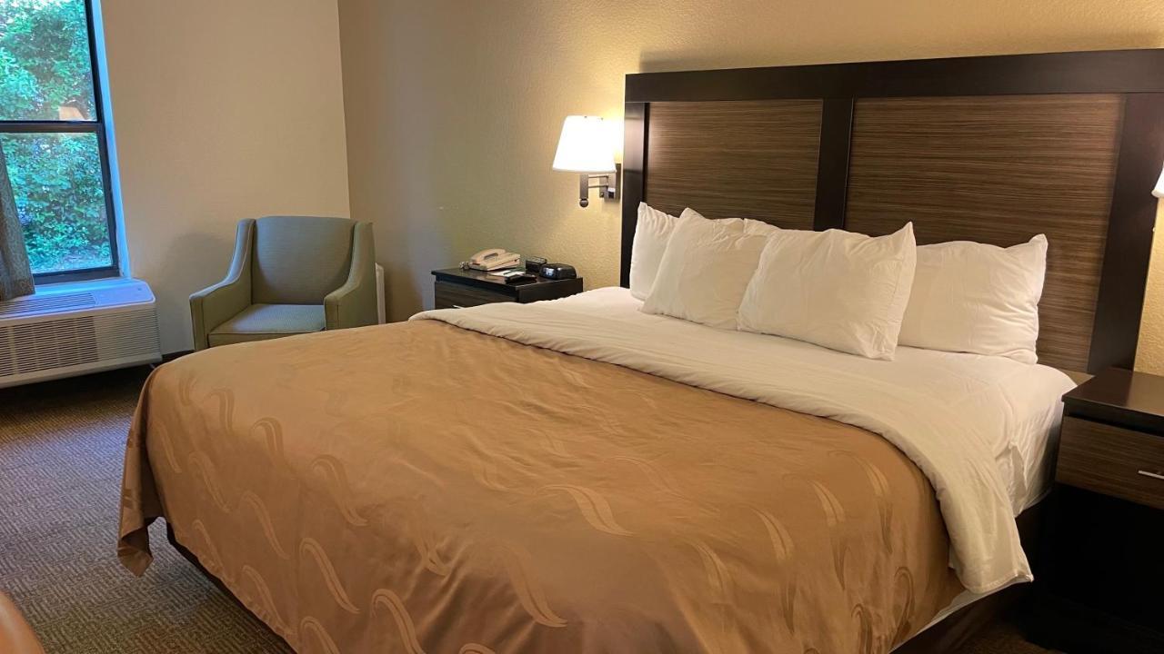 Quality Inn Surfside Beach Bagian luar foto